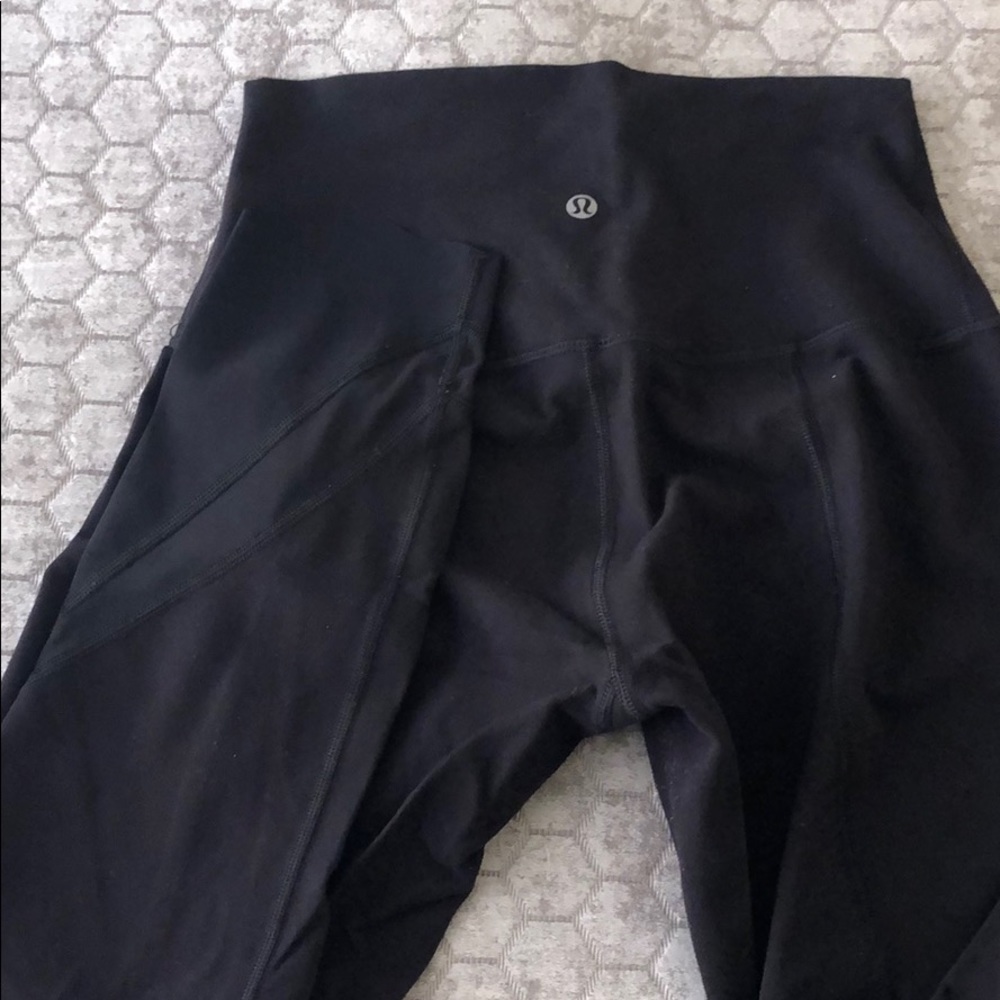 Black leggings
